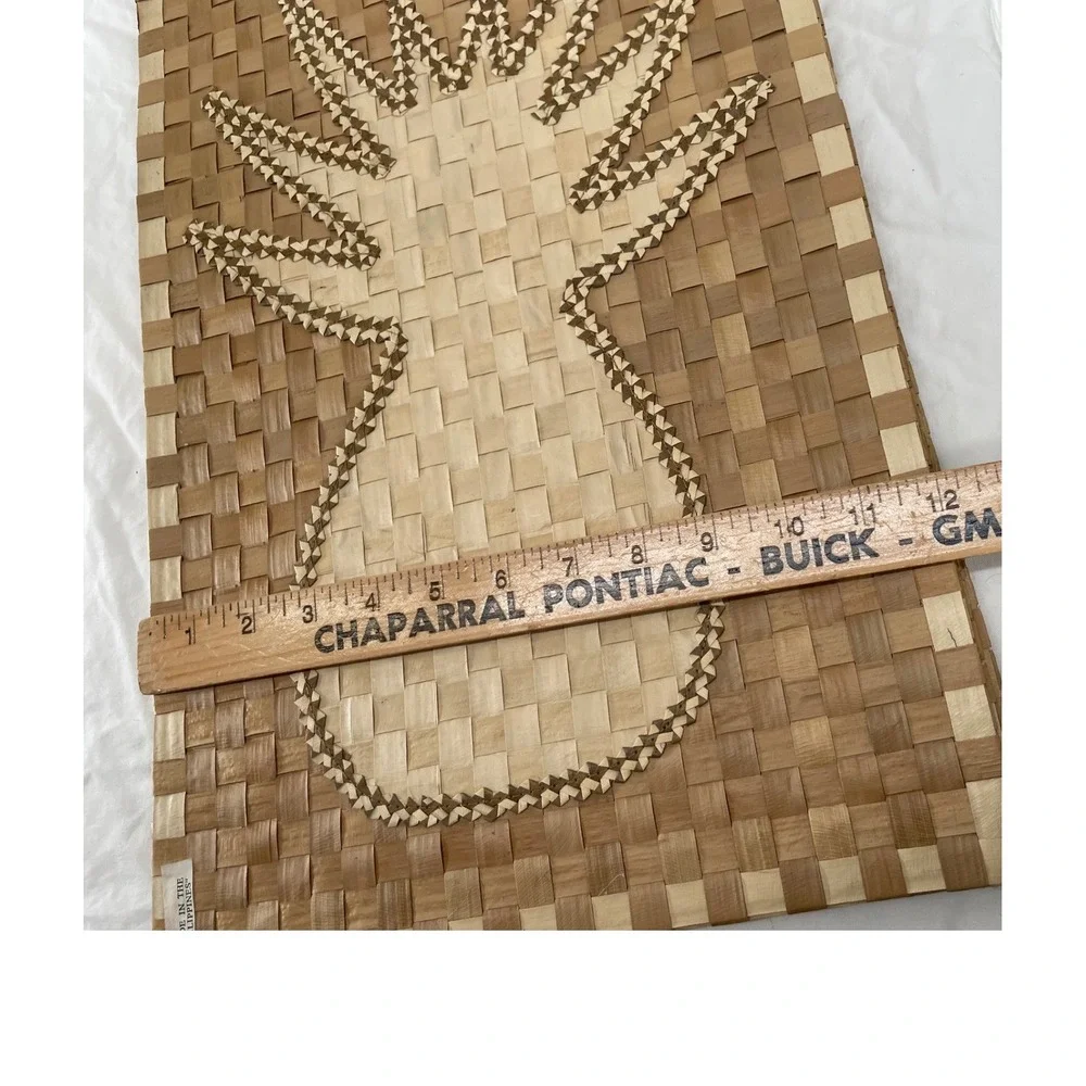 Vtg Placemats Set of 8 Woven Wood Flat Weave Tan Pineapple Made in Philippines